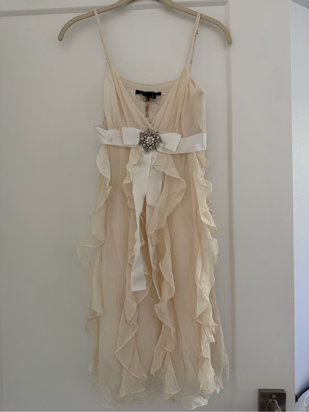 BCBGMaxAzria Cream Chiffon V-Neck Dress with Jeweled Bow 100% Silk